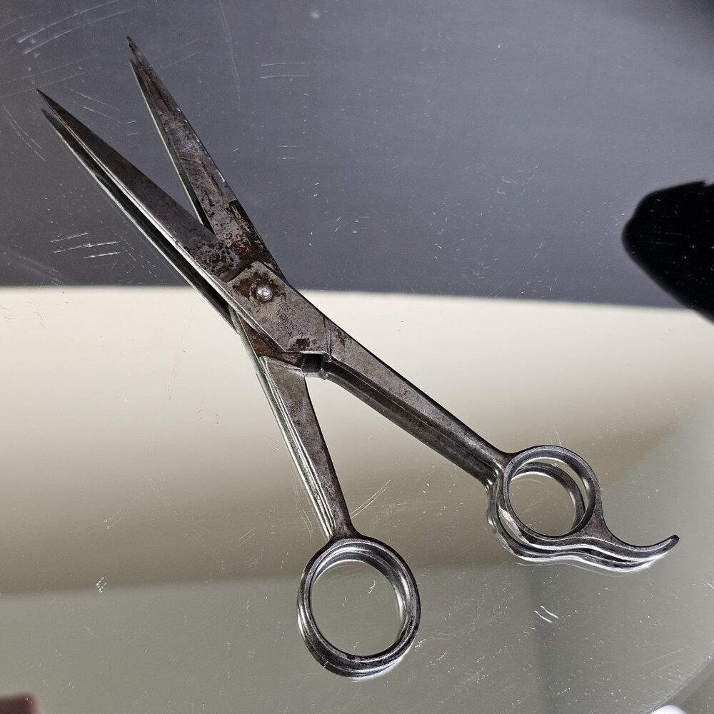 Vintage Wester Bros New York Yankee Clipper 1 Barber Shears Scissors USA